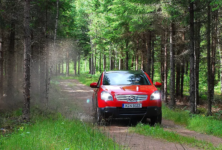 Nissan-Qashqai-2