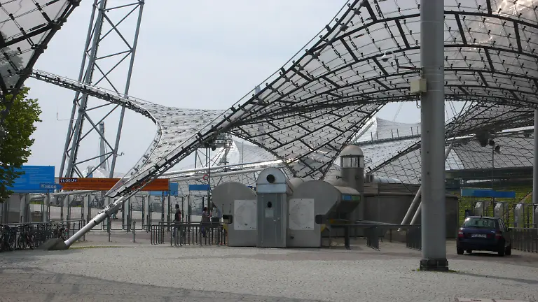 muenchen-stadion-dach-9