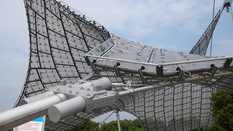 muenchen-stadion-dach-6