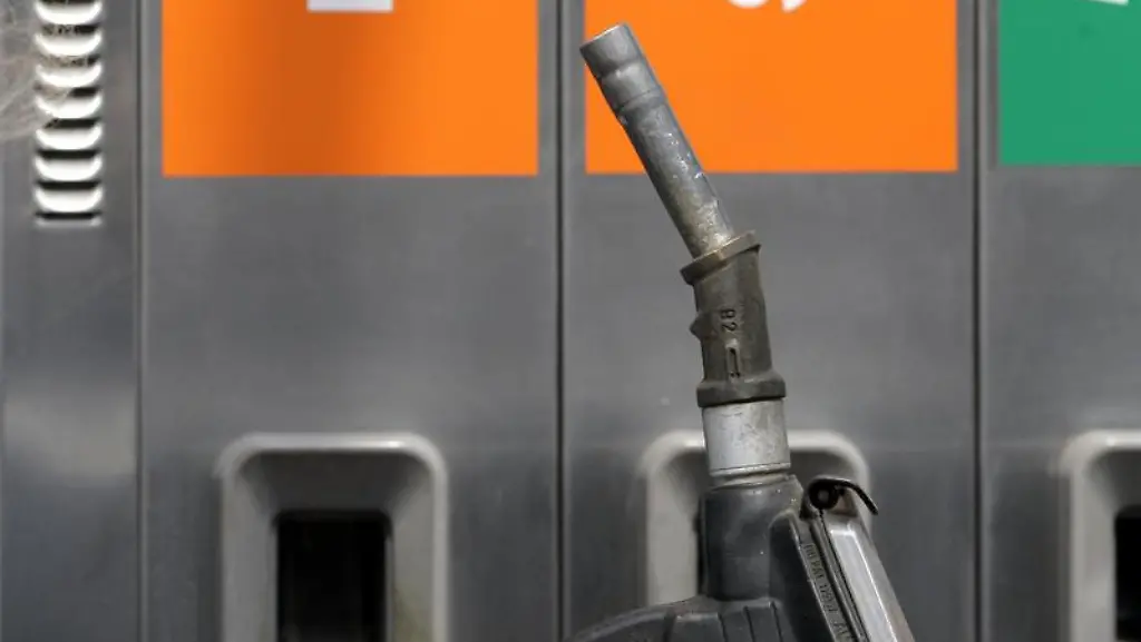 Zu-teuer-Der-ADAC-haelt-die-derzeitigen-Preise-fuer-Benzin-und-Diesel-fuer-ueberzogen