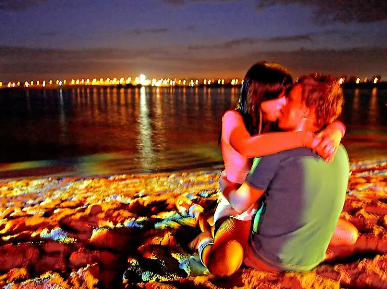 Experten-vergleichen-Sex-Sucht-mit-Alkoholismus