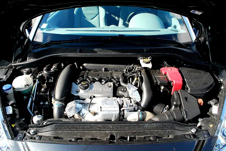 Peugeot-RCZ-22-03-2010-16-00-24-22-03-2010-17-35-32-2010-17-35-32