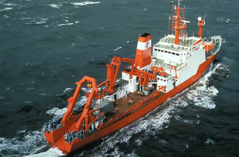 20100331-05-g-property-default