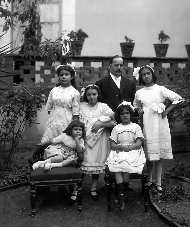 mgb10-p-14-KindFrida