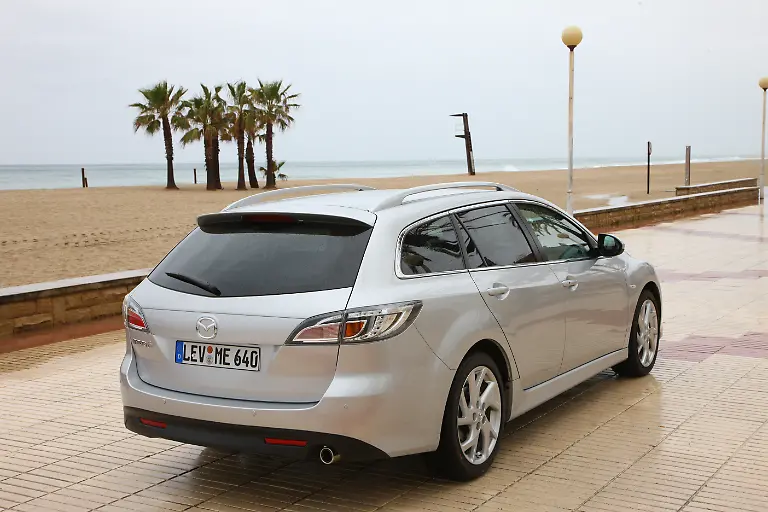 Mazda-6-Barcelona-04-05-2010-08-57-30