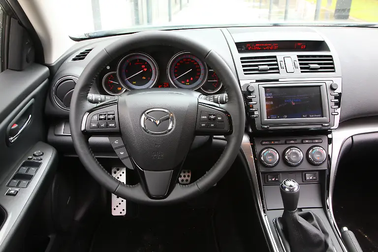 Mazda-6-Barcelona-03-05-2010-15-17-07