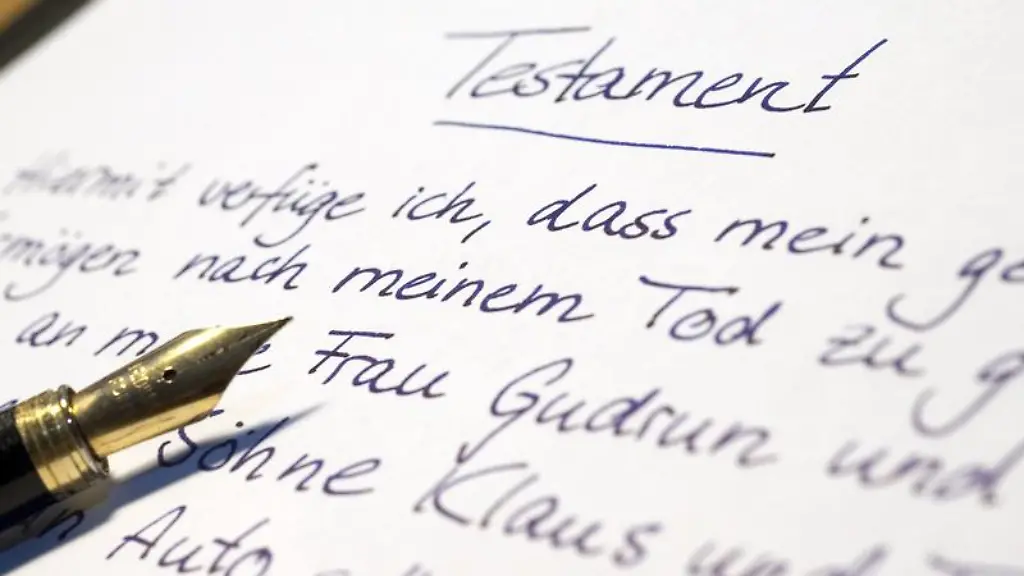 Erbschaft-Bislang-wird-der-Erbschein-vom-Nachlassgericht-ausgestellt-kuenftig-sollen-Notare-diese-Aufgabe-uebernehmen