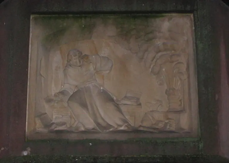 800px-Berthold-Schwarz-bei-Nacht-1222-2