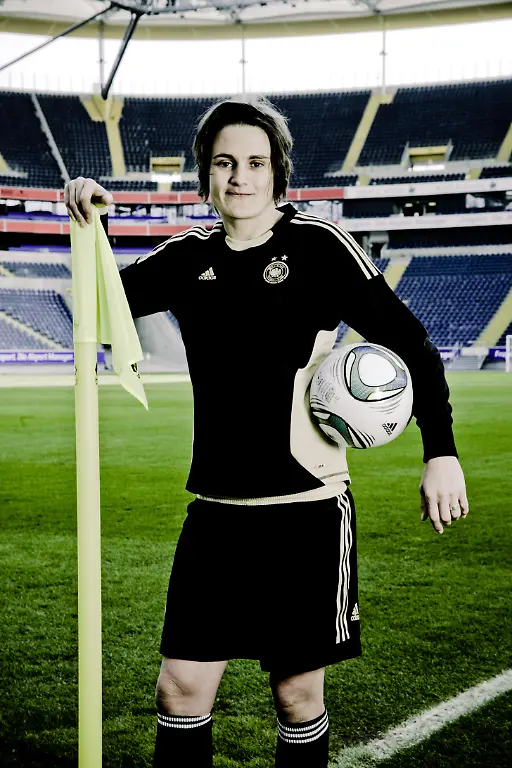 nicht-anderweitig-verwenden-Angerer-Nadine-Stadion