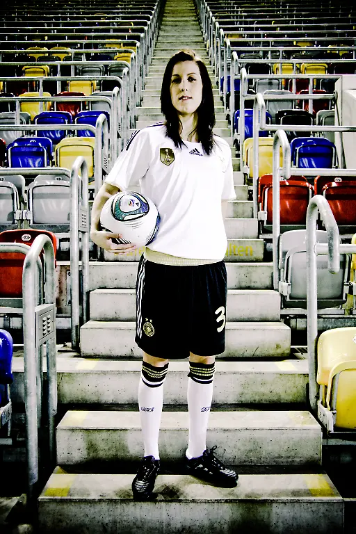 nicht-anderweitig-verwenden-Faisst-Verena-Stadion2