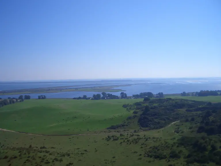 Hiddensee-Dornbusch-Bessin-Blick-vom-Leuchtturm
