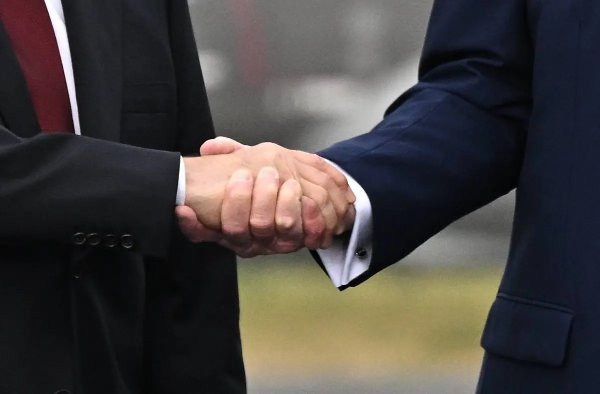 482aebeecc80b2465563482975457af8