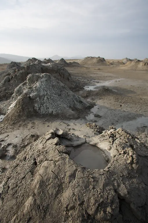 Gobustan-State-Reserve-04-1