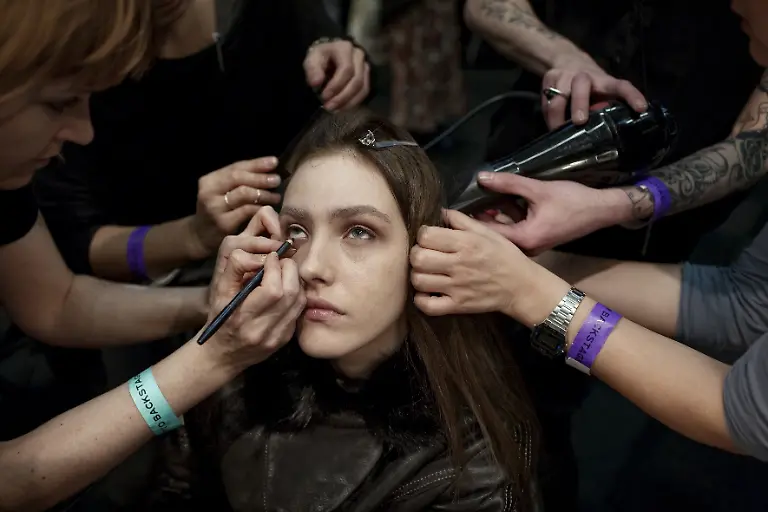 HM-Anastasia-Taylor-Lind