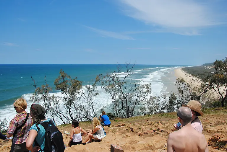 Fraser-Island-Queensland-Australien-Touristen