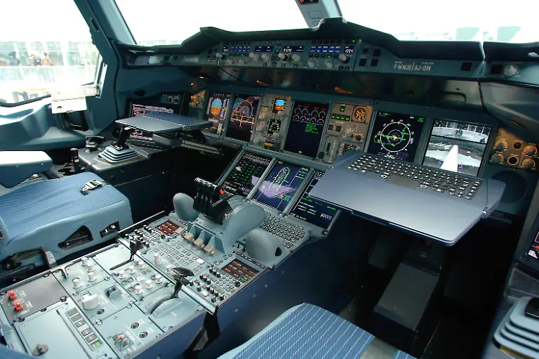 A380-Airbus-cockpit