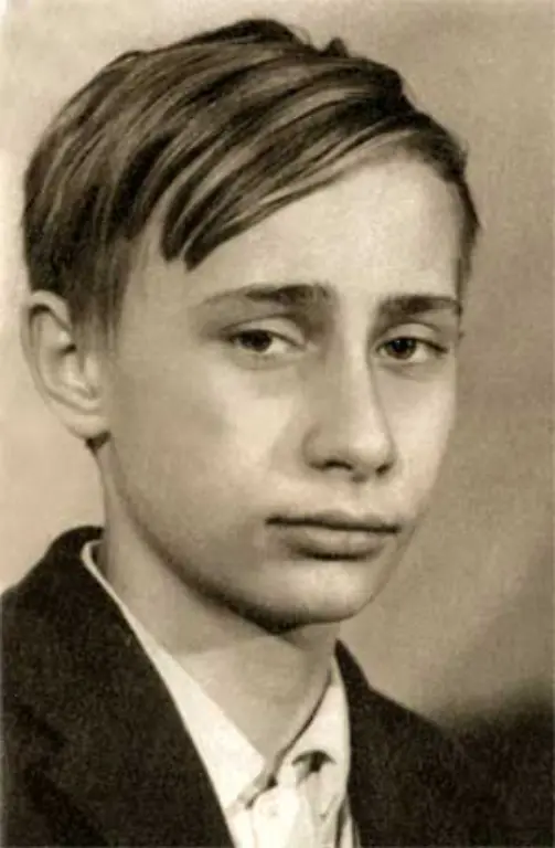 Vladimir-Putin-as-a-child