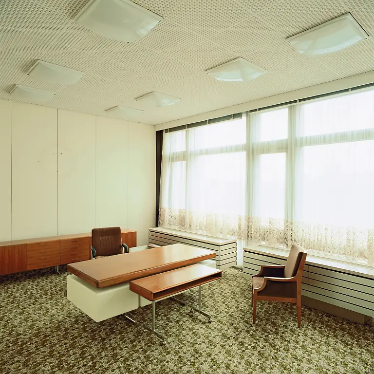 TK-PdR-Buero-Volkskammerpraes01