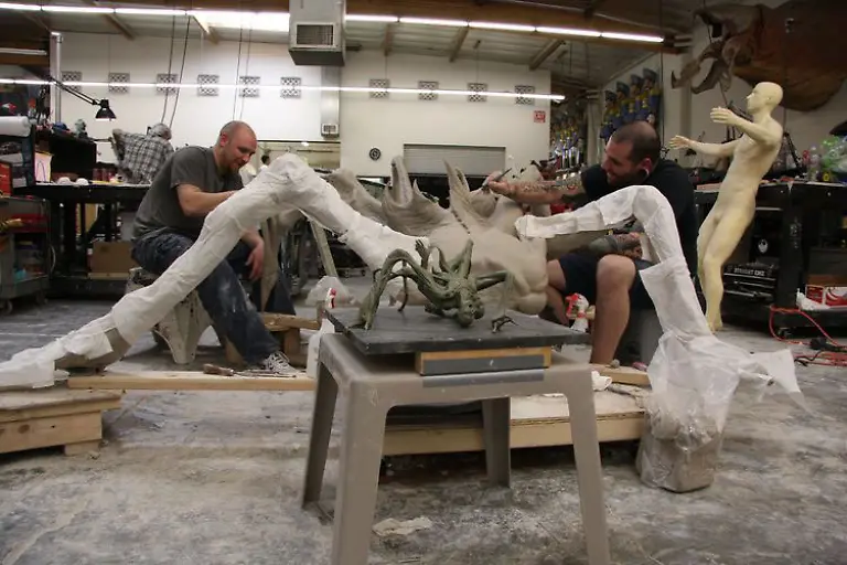 THE-THING-SpecialEffects-09