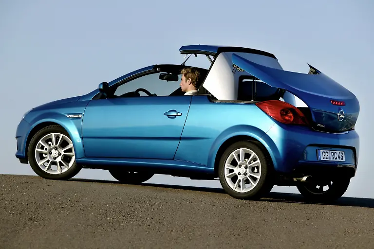 16OpelTigraTwinTopAb2004QuelleOpel