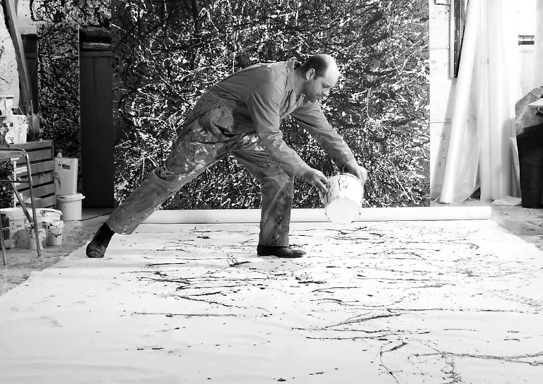 15-Turk-Turk-Leaning