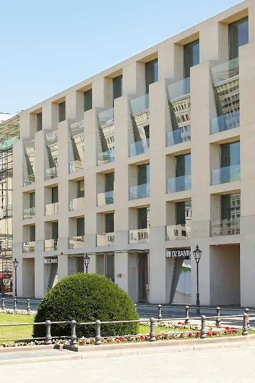 DZ-BANK-P-P-3-neu-MG-1234