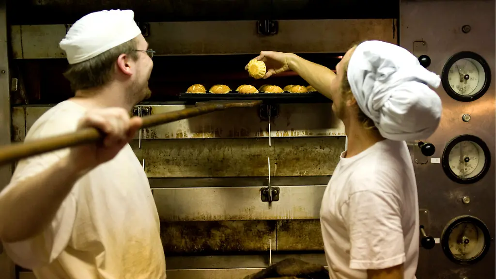 DI10065-20120825-jpg33907756158594441