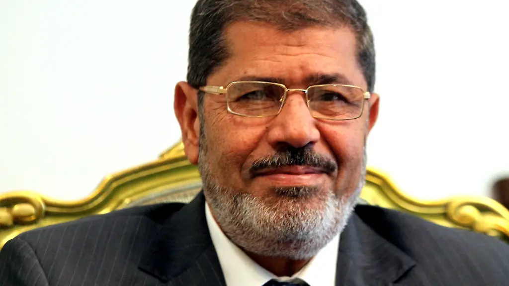 38bo2145-jpg4153772199990166559