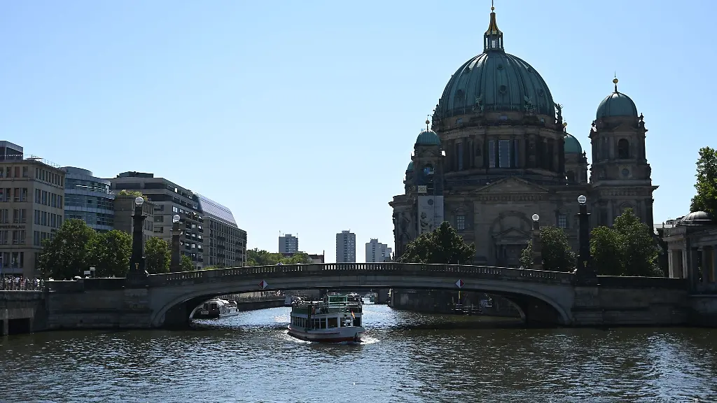 Nach-einem-kuehleren-Sonntag-steigen-die-Temperaturen-in-Berlin-und-Brandenburg-ab-Montag-wieder-deutlich-an