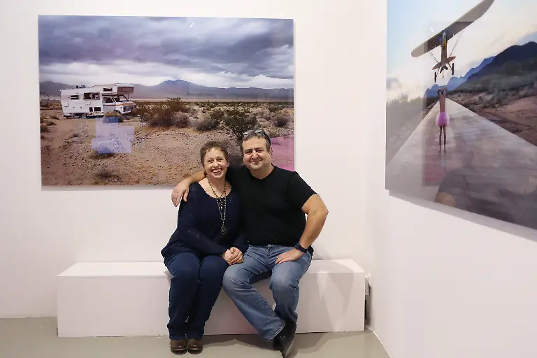 Bob-Linda-Carey-sitzend