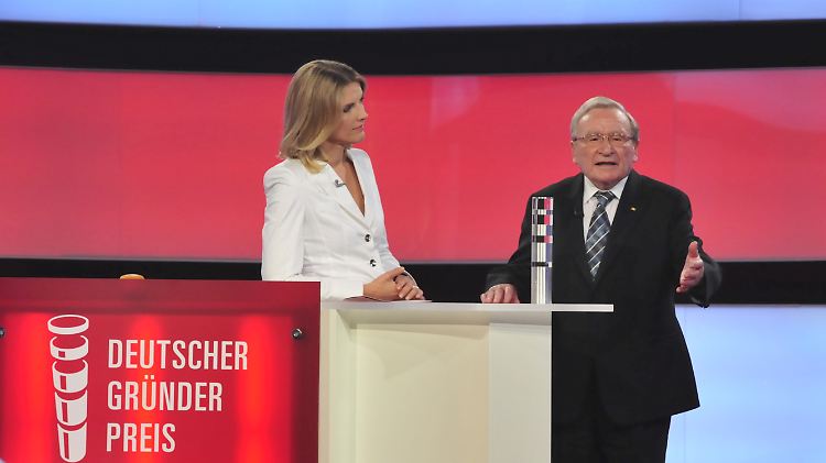 Im Sommer wurde Fischer für sein Lebenswerk mit dem Deutschen Gründerpreis 2009 ausgezeichnet.