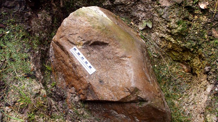 Der Stein des Anstoßes.