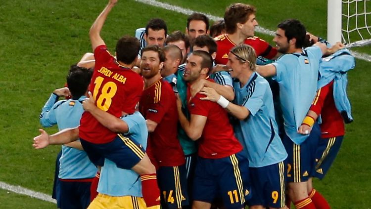 Zumindest der Jubel stimmt schon mal - Spanien im (Glücks-)Rausch