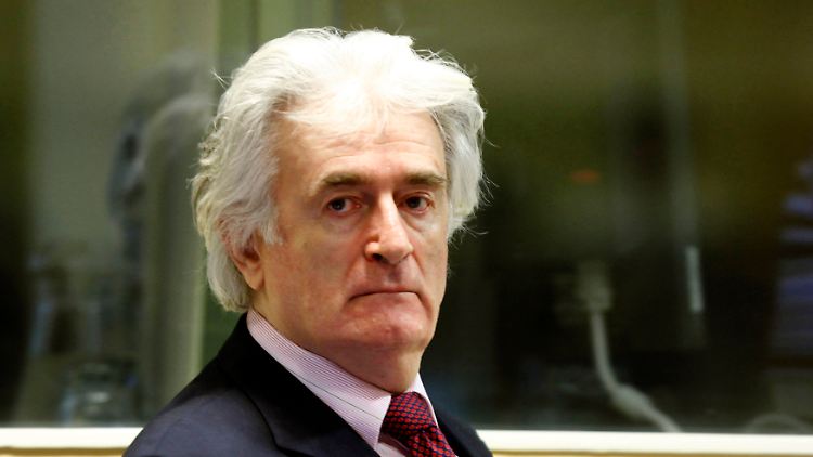 Karadzic ist vieler Verbrechen angeklagt.