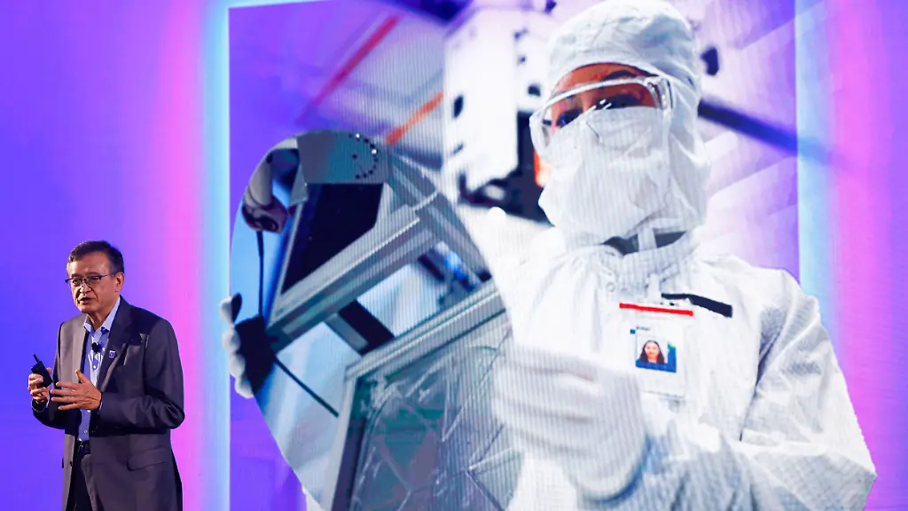 2025-05-19T110326Z-1049807367-RC2YKEAO1C5U-RTRMADP-3-TAIWAN-COMPUTEX-INTEL