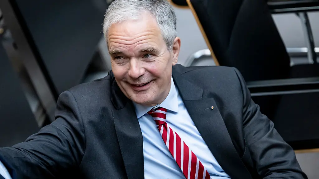 Der-innenpolitische-Sprecher-der-CDU-Fraktion-im-Abgeordnetenhaus-Burkard-Dregger-geht-von-einem-erheblichen-Dunkelfeld-bei-der-sogenannten-Clankriminalitaet-aus