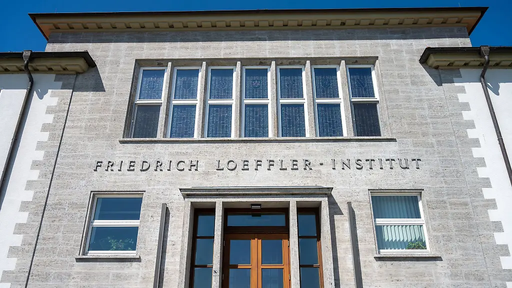 In-einem-Gebaeude-des-Friedrich-Loeffler-Institutes-ist-ein-Brand-ausgebrochen
