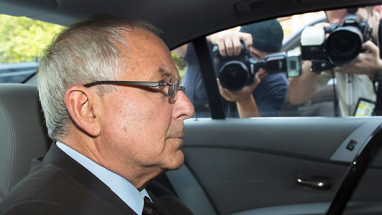 Peter Madoff nach seinem Geständnis vor einem New Yorker Gericht.