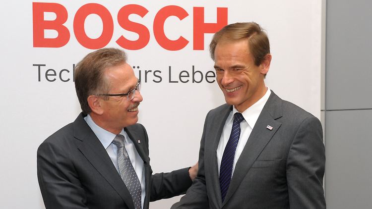 Wechsel an der Spitze: Franz Fehrenbach (links) übergibt an Volkmar Denner.