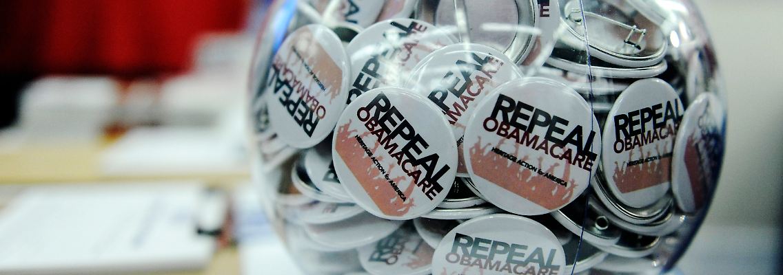 "Obamacare abschaffen": Buttons für Gegner der Gesundheitsreform in den USA.