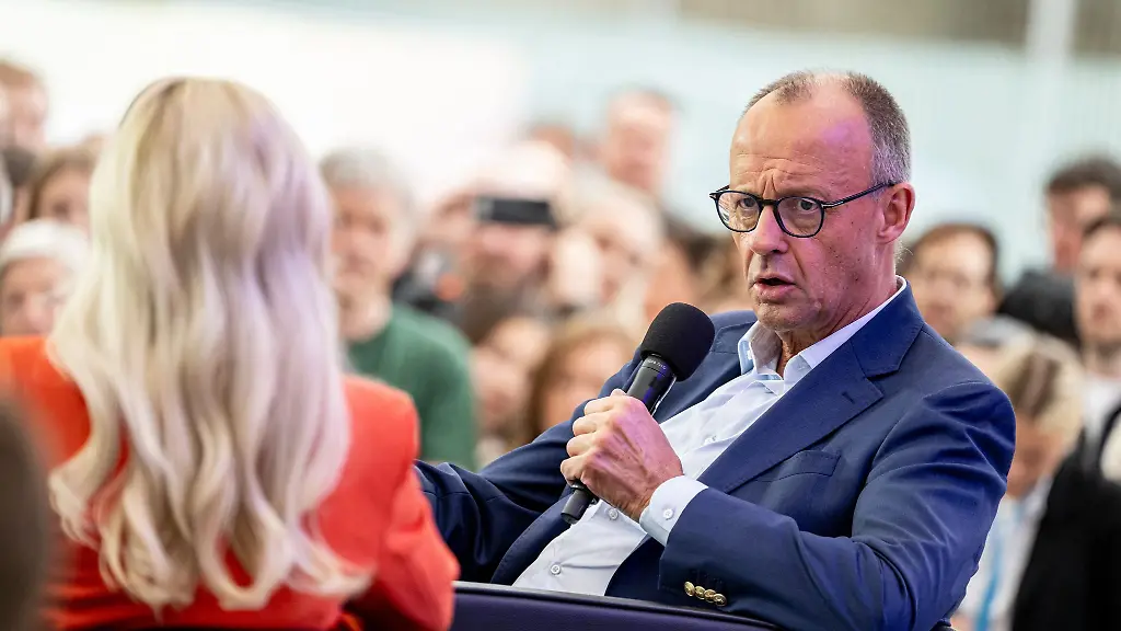 Wer-folgt-auf-Bundespraesident-Steinmeier-Kanzler-Merz-kann-sich-eine-Frau-als-Staatsoberhaupt-sehr-gut-vorstellen