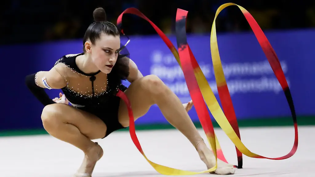 24b868888d25173a642ea4ccacee1ee8