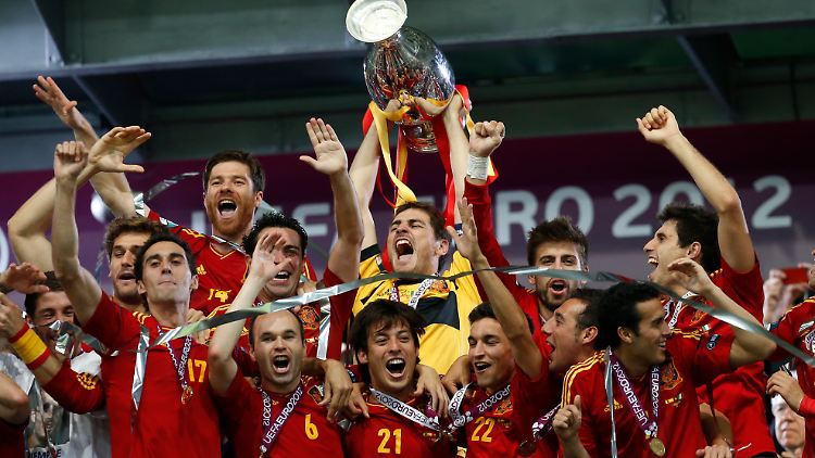 Europameister 2008, Weltmeister 2010, Europameister 2012: Spanien hat in Kiew Fußballgeschichte geschrieben.