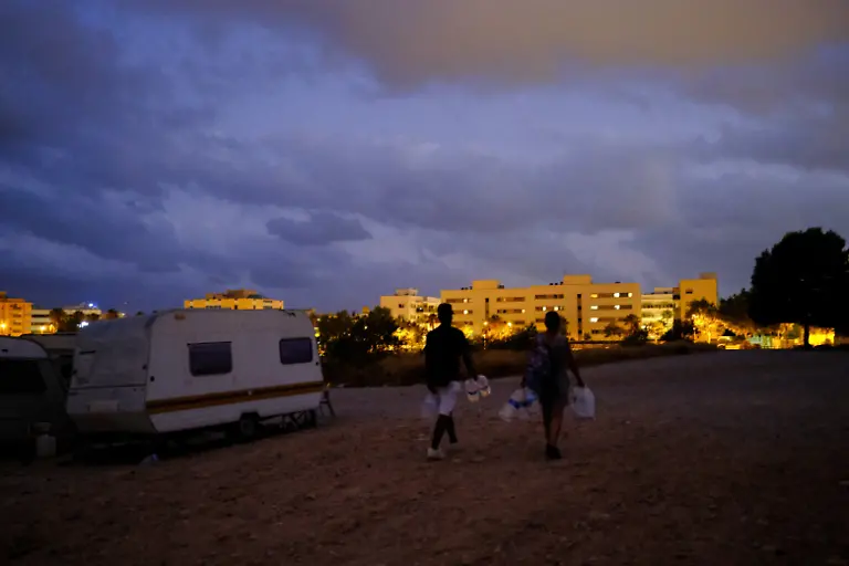 2025-08-18T082914Z-947001717-RC2VVFAH5T8V-RTRMADP-3-SPAIN-HOUSING-IBIZA-TOURISM