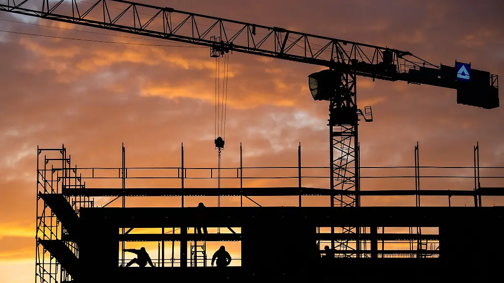 Die-Bauwirtschaft-in-MV-hofft-auf-eine-Morgendaemmerung-beim-Auftragseingang