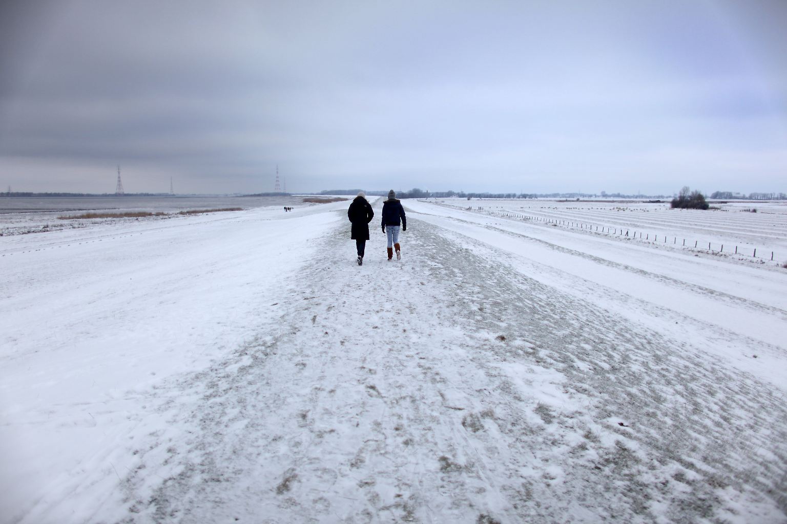 Eis, Schnee und Kälte halten Deutschland fest im Griff.