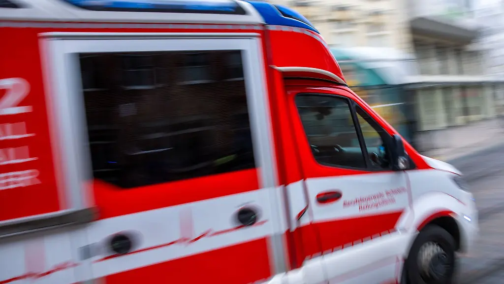 Die-Rettungskraefte-koennen-nichts-mehr-fuer-die-22-Jaehrige-tun