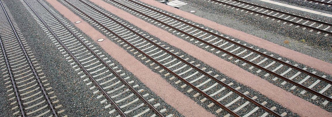 Schon heute durchschneiden Tausende Kilometer Gleise das Land.