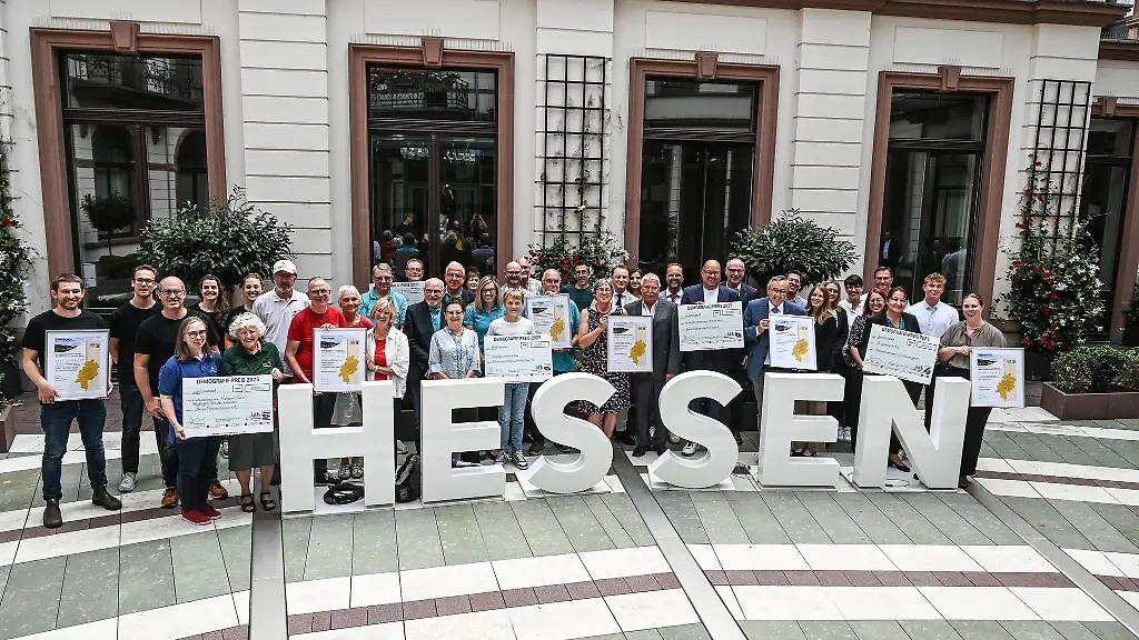 Projekte-auf-dem-Land-Zum-16-Mal-ist-der-hessische-Demografie-Preis-verliehen-worden