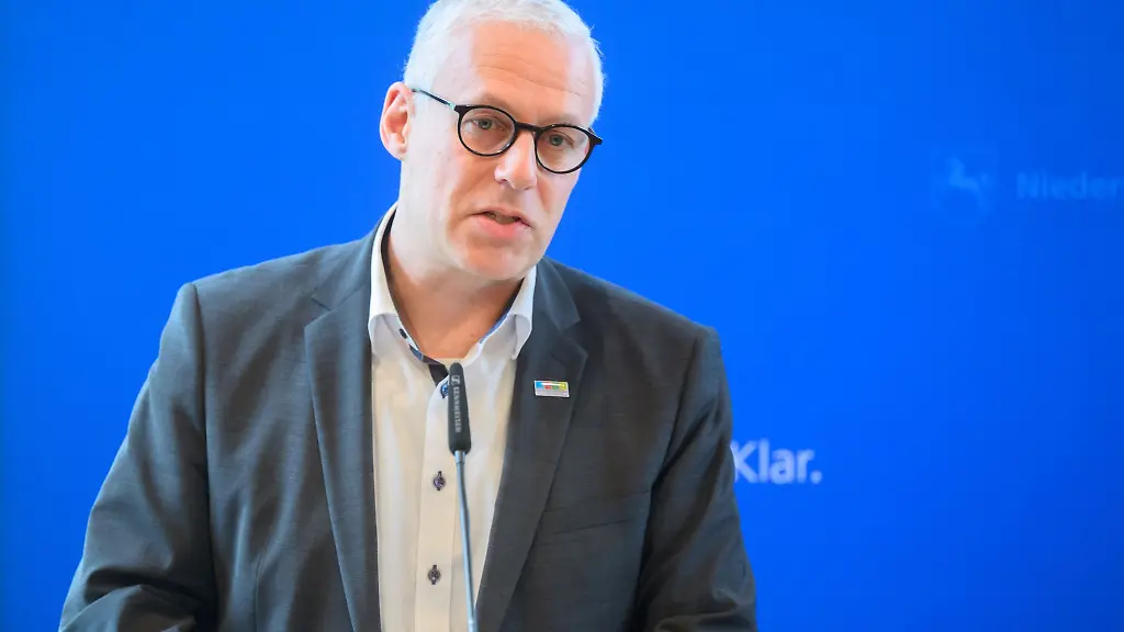 Der-Praesident-des-Niedersaechsischen-Staedte-und-Gemeindebundes-Marco-Trips-fordert-spuerbare-Entlastungen-beim-Vergaberecht